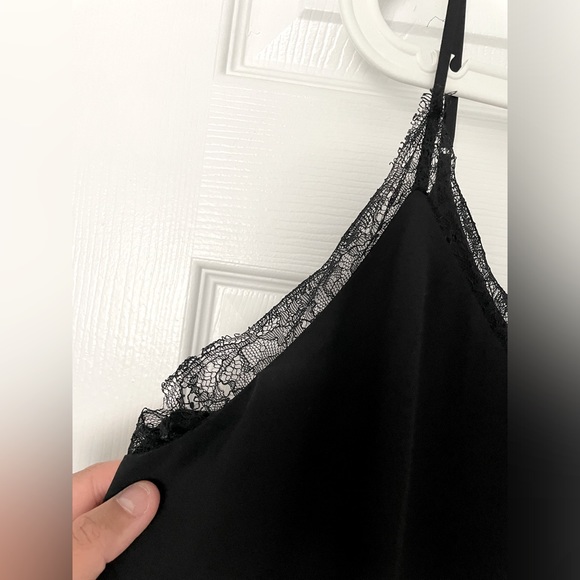 Aritzia Babaton Lace Camisole - Large - Picture 5 of 6